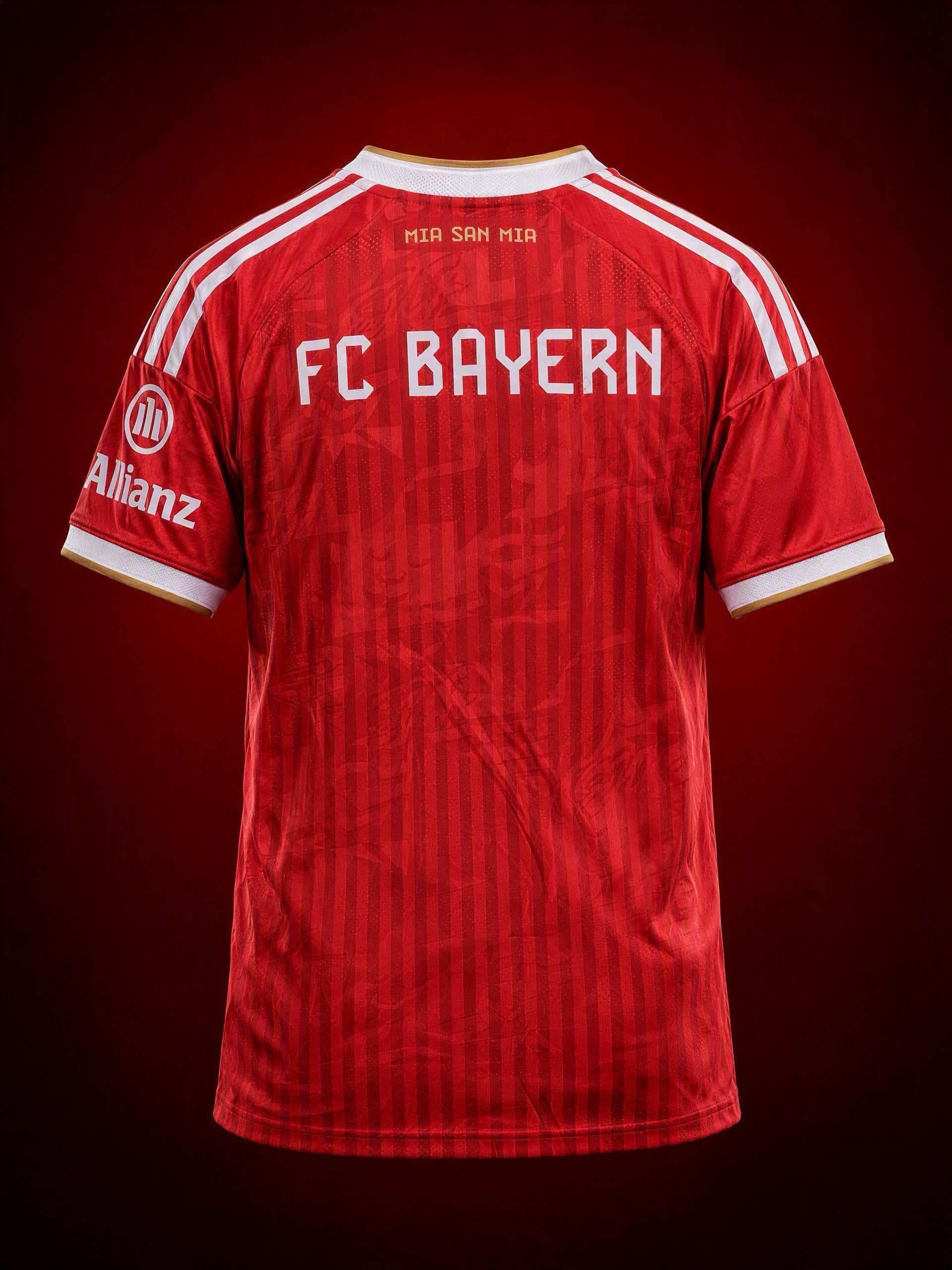 Maillot Bayern Munich Domicile 2026/27 – Rouge Rayé